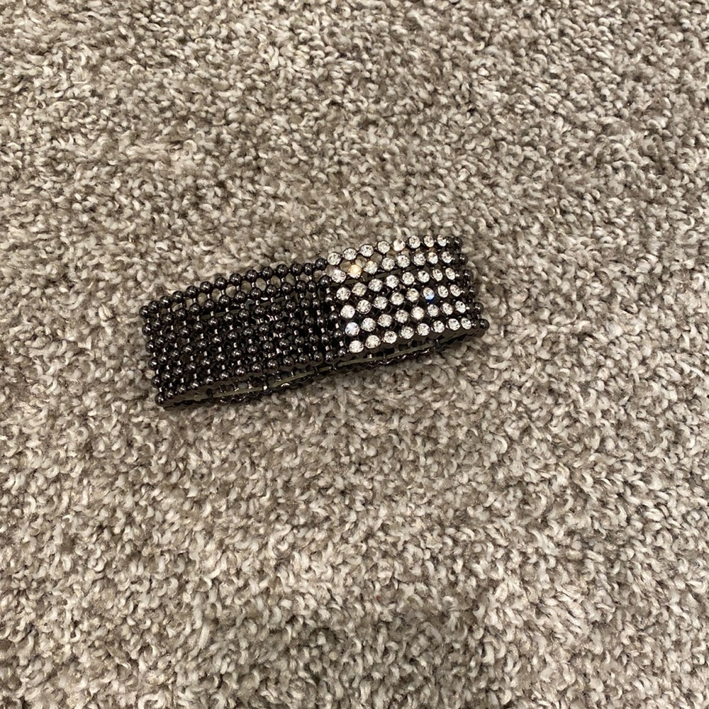 Glitz bracelet NWOT